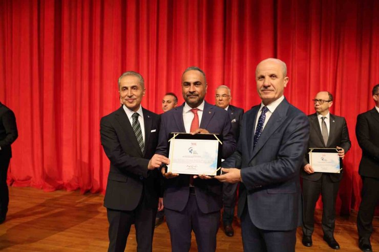 BARÜ’ye YÖK’ten "Spor Dostu Kampüs" ödülü
