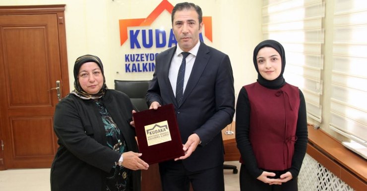 Kadın emeği değere dönüşüyor, yerelden küresele açılıyor