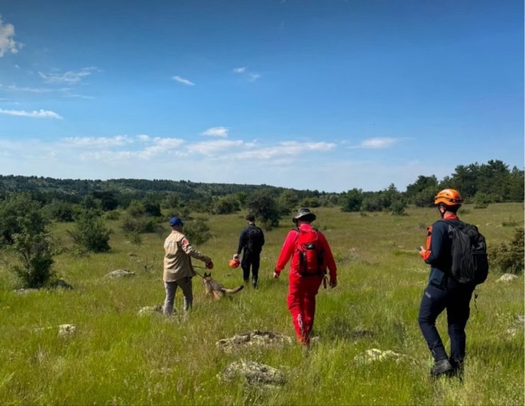 Beypazarı’ndaki arama çalışmalarına Eskişehir’den katılan ekipler döndü