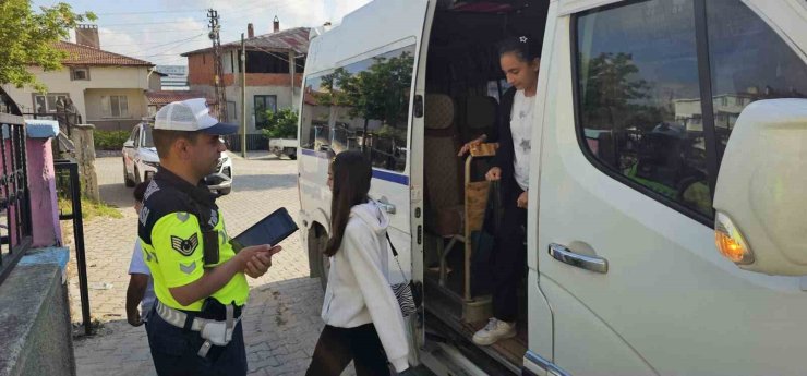 Bilecik’te okul servis araçları denetlendi