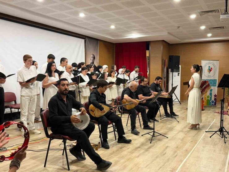 Özel yetenekler sahneye taşındı