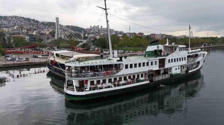 Mehtap turları ve Büyükada seferleri başlıyor
