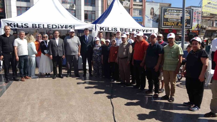 Toplum ve Ruh Sağlığı Merkezi’nin el sanatları sergisi açıldı