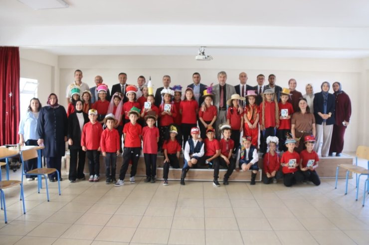 İl Milli Eğitim Müdürü Yılmaz, Hisarcık’ta kitap söyleşisine katıldı