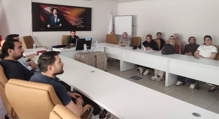 Bayburt’ta sosyal hizmet çalışanlarına mahremiyet eğitimi verildi