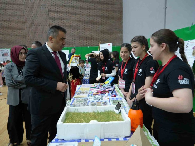 Kastamonu’da öğrencilerin hazırladığı 75 proje festivalde sergilendi