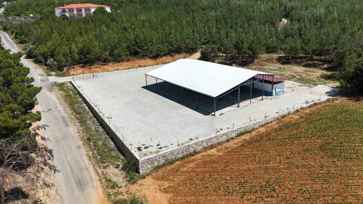 Örentaht Mahallesi’ndeki sosyal tesislerdeki eksikler tamamlandı