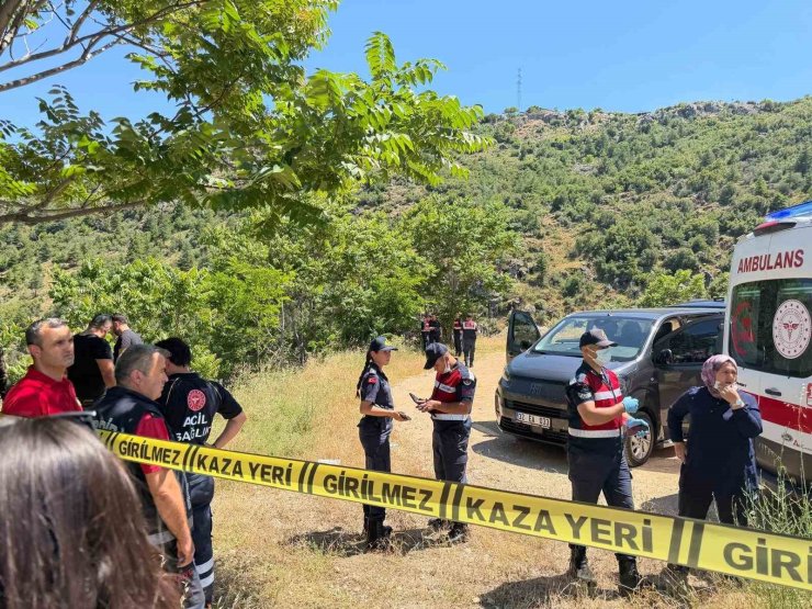 Isparta’da 2 gencin araçta ölü bulunmasıyla ilgili şüpheli bulguya ratlanmadı