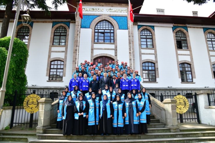 Trabzon’da 50 imam-hatip ile 20 Kur’an-ı Kerim Kursu öğreticisi AFAD gönüllüsü oldu