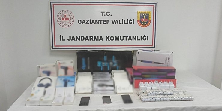 Gaziantep’te 1,4 milyon TL değerinde kaçak malzeme ele geçirildi: 2 gözaltı