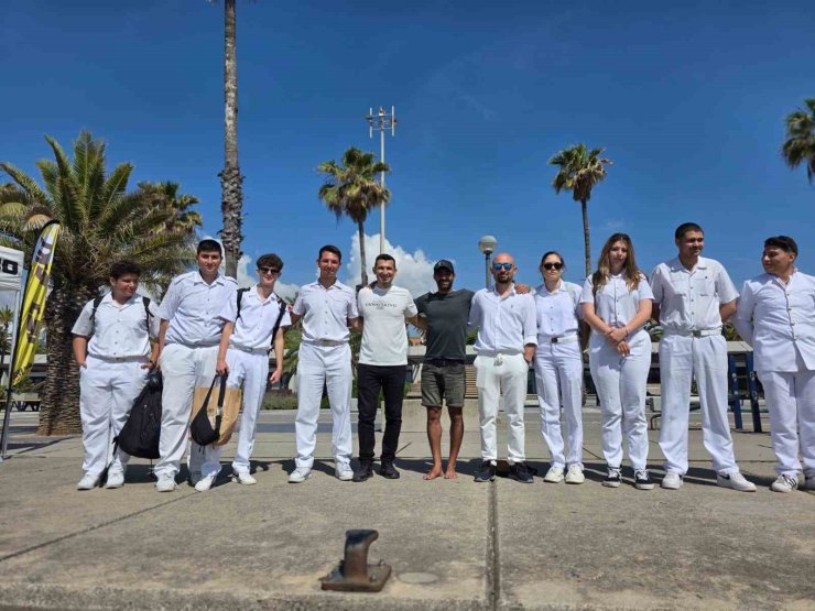 Ayvalıklı deniz öğrencileri Avrupa’da staj yaptı