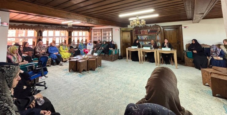 Kütahya İl Müftülüğü’nden "Bir Yetime Aile Olmak" paneli