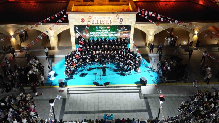 Çorum’da "yaza merhaba" konseri yoğun ilgi gördü