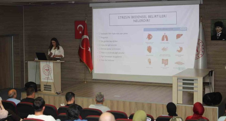 Bayburt İl Sağlık Müdürlüğünden personele stres yönetimi eğitimi