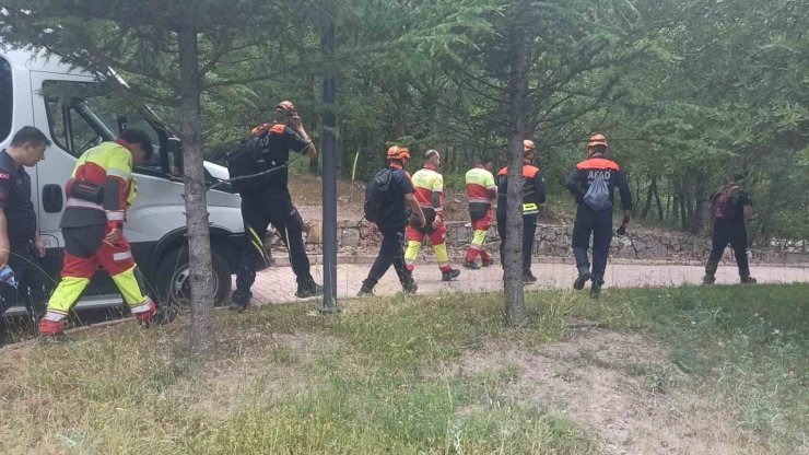 Seydişehir’de kayıp kadını arama çalışmaları devam ediyor
