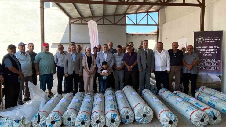 Sinop’ta 83 çiftçiye yüzde 50 hibeli sera örtüsü desteği