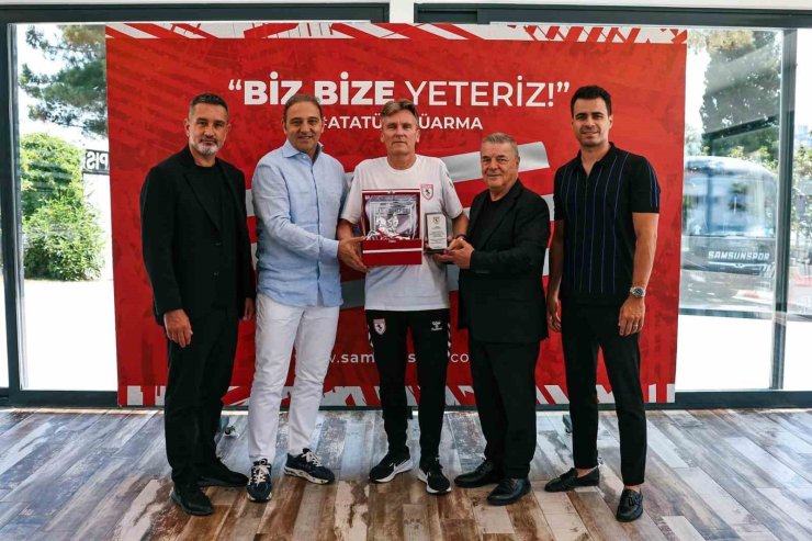 Samsunspor, Cédric Cattenoy ile vedalaştı