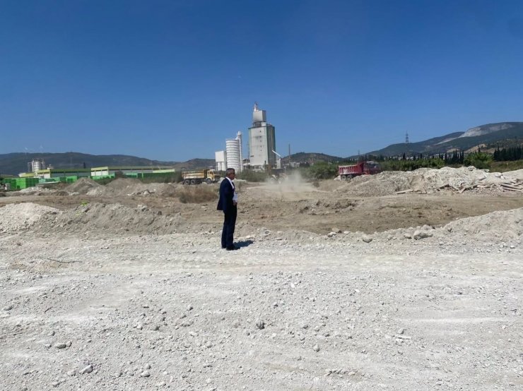 Söke’de 40 derslikli meslek lisesinin yapımı sürüyor