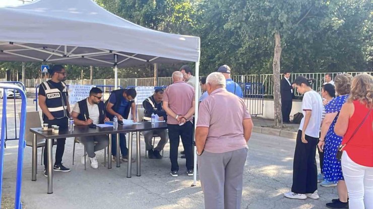 Tanju Özcan’ın 263 yıla kadar hapis istemiyle yargılandığı davada 4’üncü gün