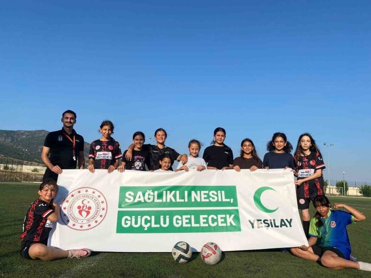 Buharkent’te uyuşturucuyla mücadeleye futbol desteği