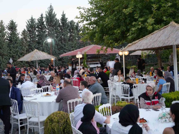 Iğdır’da şehit aileleri ve gaziler onuruna yemek düzenlendi