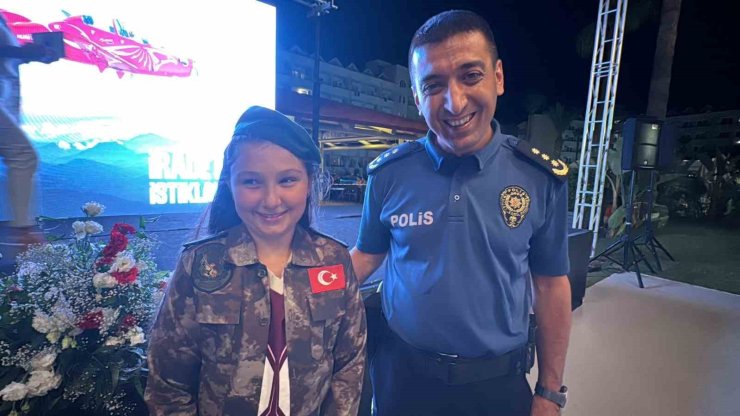 15 Temmuz şehidi PÖH Komiser Yardımcısı Güler’in yeğenine anlamlı hediye