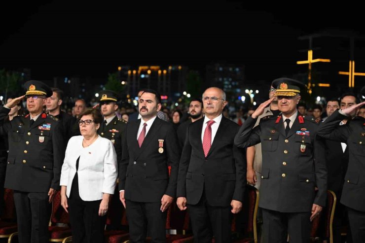 Başkan Er: "15 Temmuz, milletimizin iman ve cesaretle yazdığı demokrasi destanıdır"