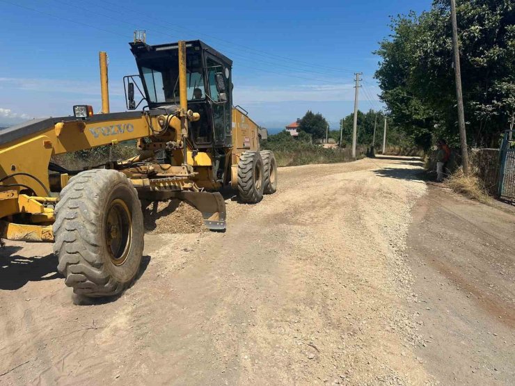 Düzce’de köylerde alt yapı çalışmaları sürüyor
