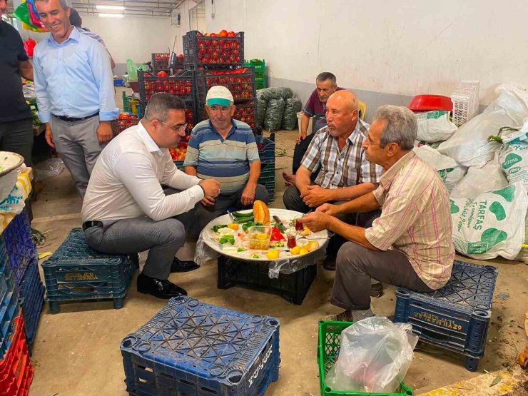 Kaymakam Dalak pazaryerinde esnaf ve vatandaşlarla buluştu