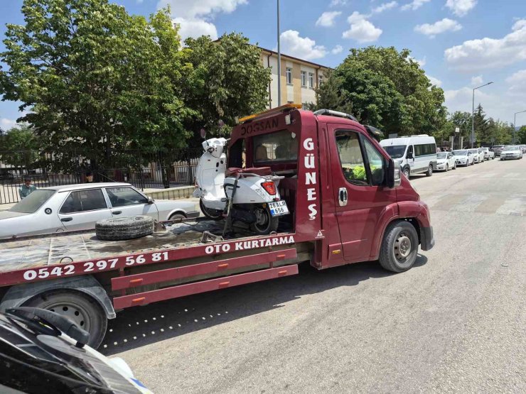 Eskişehir’de hatalı U dönüşü kazaya sebep oldu: 1 yaralı