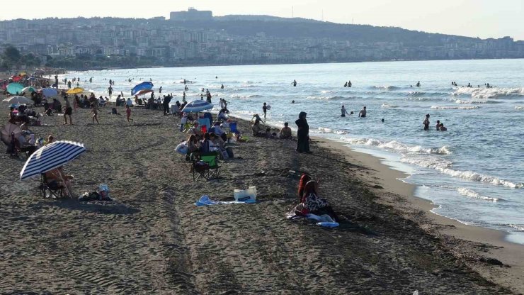Karadeniz’de rip akıntısı uyarısı: "Hayatın kıyısından uzaklaşmayın"