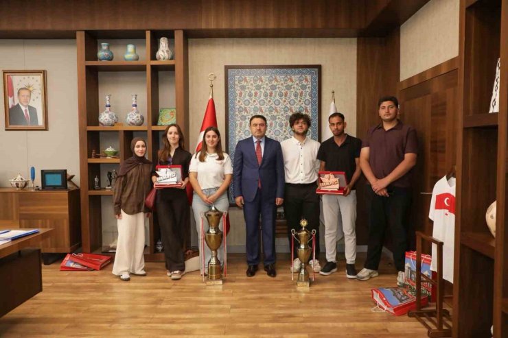 Vali Işın, DUSCART Takımı’nı ağırladı