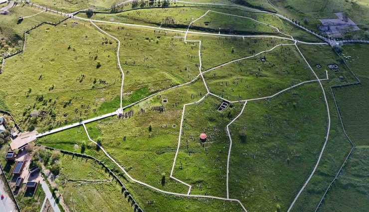 UNESCO listesinde yer alan tarihi mezarlık havadan görüntülendi