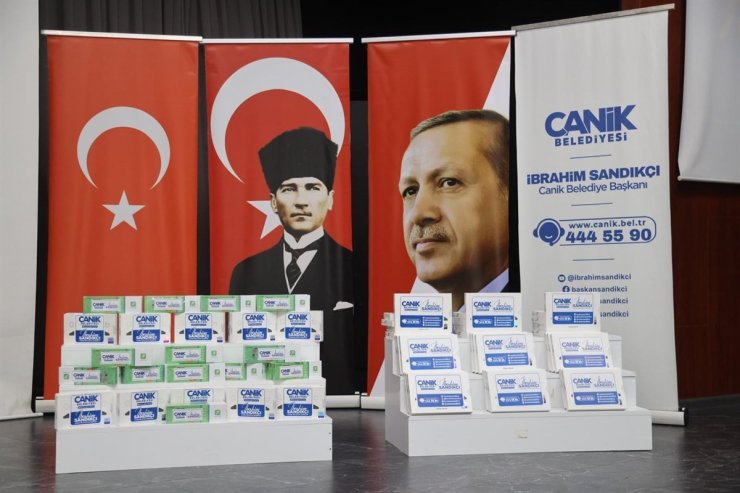 Canik Belediyesi’nden YKS ve LGS şampiyonlarına ödül