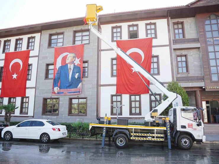 Hibe araç Germencik Belediyesi’nin hizmetine girdi