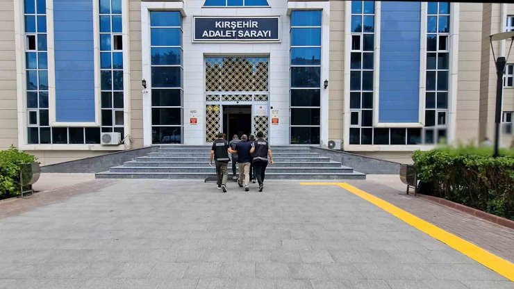 Kırşehir’de rüşvet operasyonu: 2 tutuklama