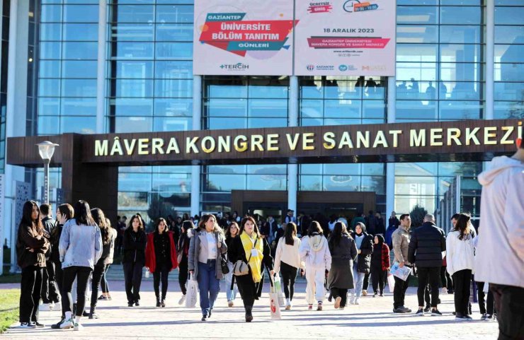 GİBTÜ, tercih döneminde aday öğrencilerle buluşuyor
