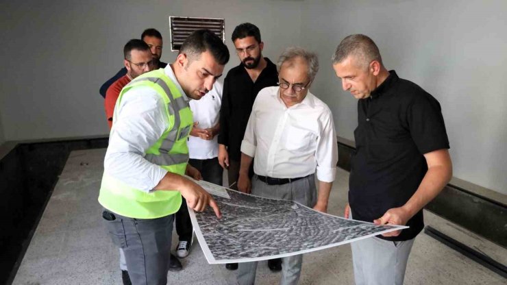 Hayri Baraçlı projeleri yerinde inceledi
