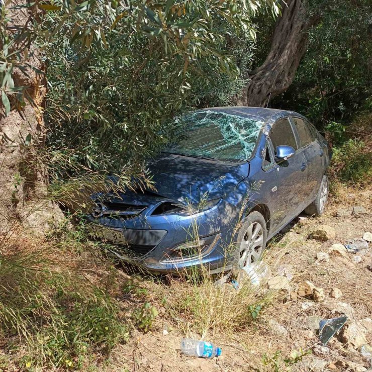 Bandırma’da meydana gelen trafik kazasında 2 kişi yaralandı