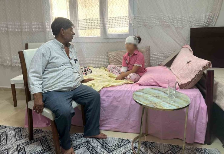 Suruç’ta başıboş köpekler 8 yaşındaki çocuğa saldırdı