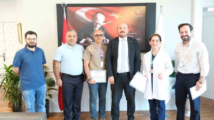 Bursa Şehir Hastanesi’nde anne karnında hayat kurtaran müdahale