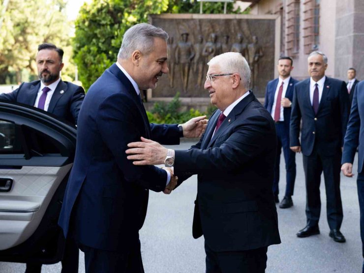 Bakan Fidan, Milli Savunma Bakanı Güler ile görüştü