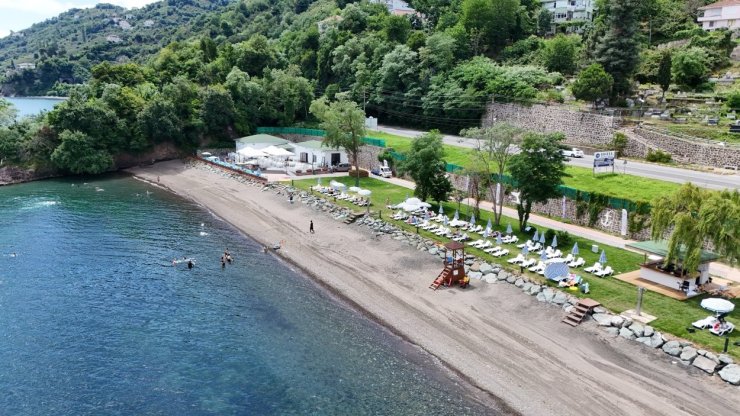Aktaş Plajı yapılan düzenlemelerle yazın gözde plajları arasına girdi