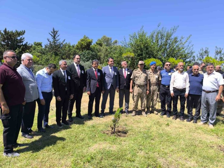 Dörtyol’da şehit polisler anıldı