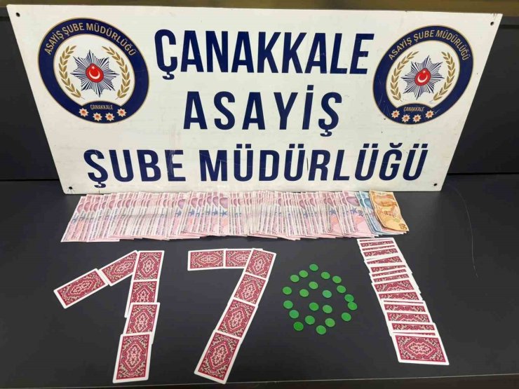 Çanakkale’de çeşitli suçlardan aranan 20 şüpheli yakalandı