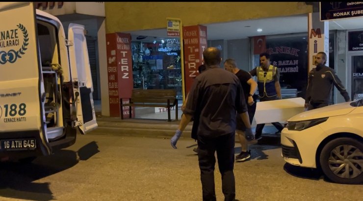 Bursa’da 2 çocuk annesi kadın evde göğsünden vurulmuş halde bulundu: 1 gözaltı