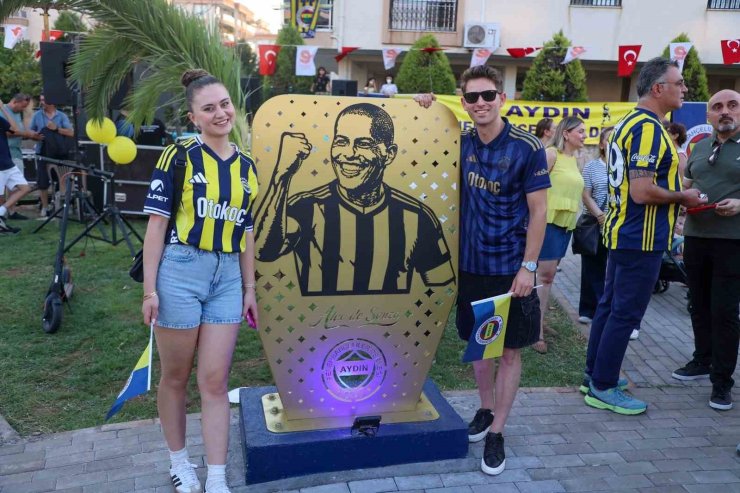 Efeler’de Fenerbahçeliler Parkı açıldı