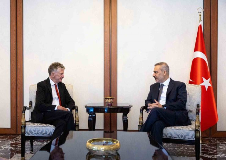 Bakan Fidan, Birleşik Krallık Ulusal Güvenlik Danışmanı Powell’ı kabul etti