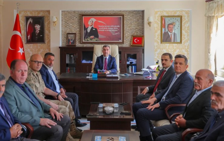 Vali Eldivan’dan Kaymakam Yıldırım’a Ahat’a hayırlı olsun ziyareti