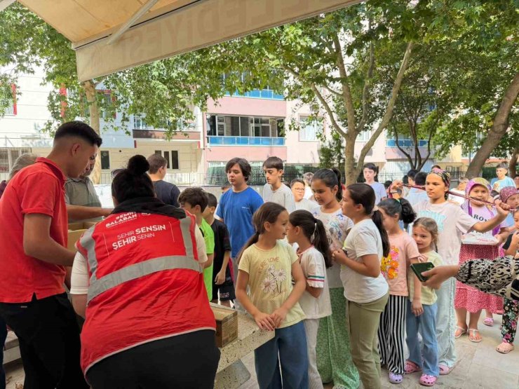 Yunusemre Belediyesi yaz Kur’an kursu öğrencilerini sevindirdi